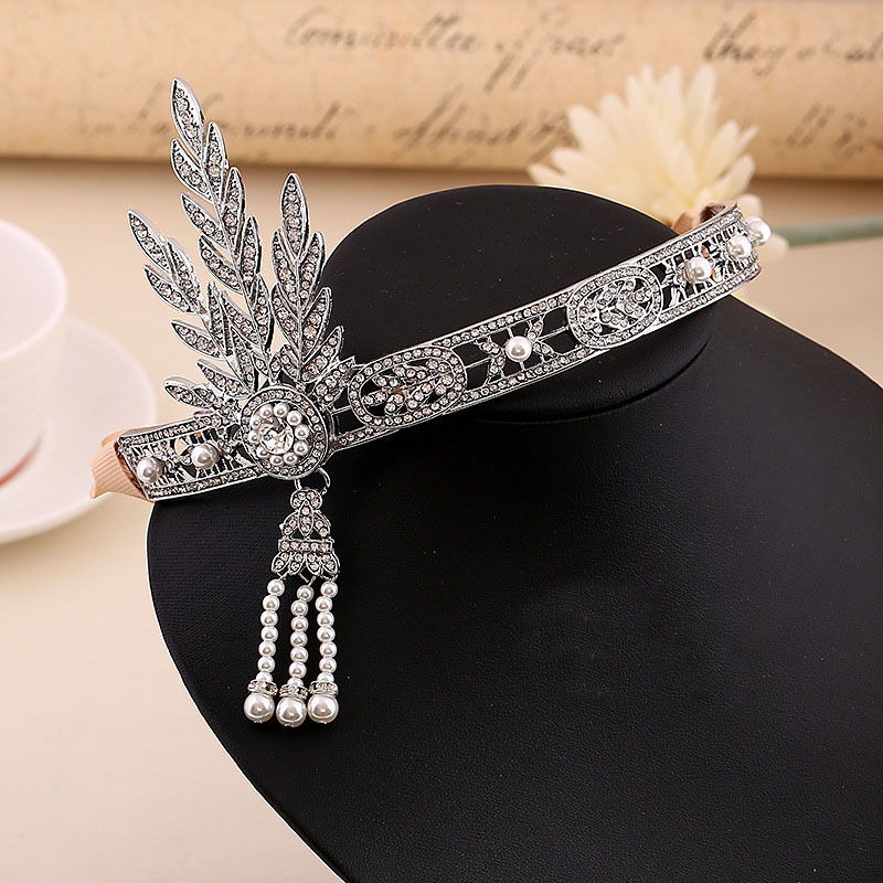 The grand crown for bride