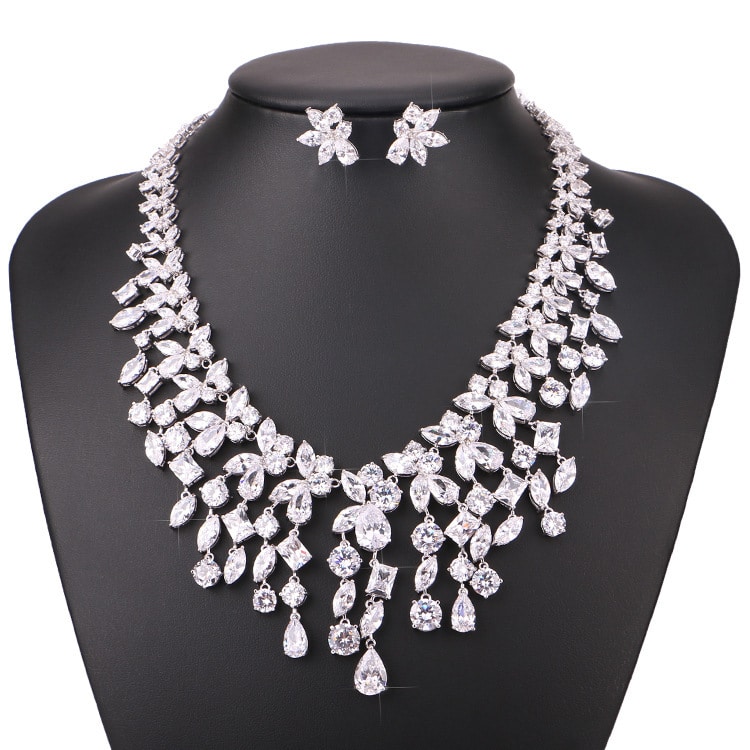 fashion bride light luxury necklace