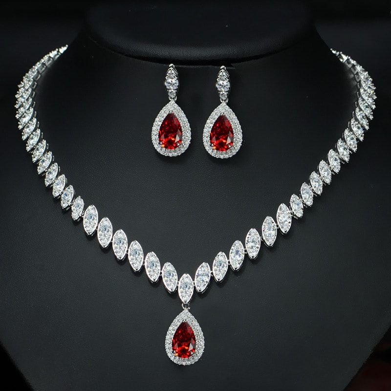 The bride jewelry pendant necklace